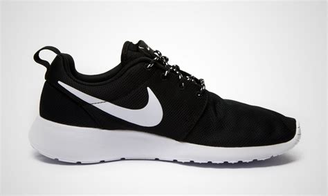 nike roshe run schwarz silber|nike roshe run.